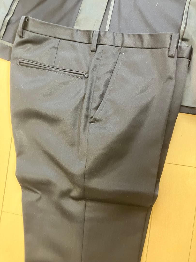 ネイビー シルク混3ピーススーツ シングルブレスト　結婚式やパーティーに