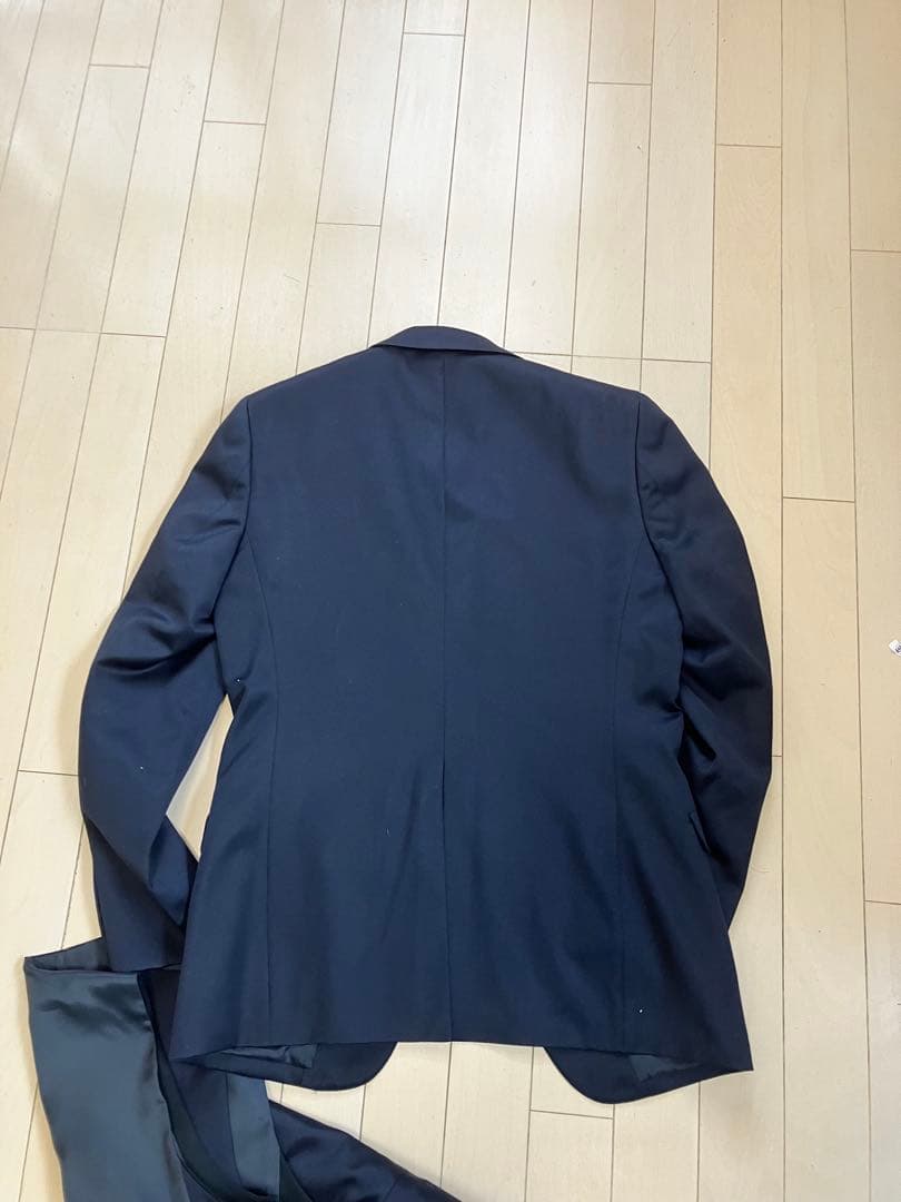 ネイビー シルク混3ピーススーツ シングルブレスト　結婚式やパーティーに