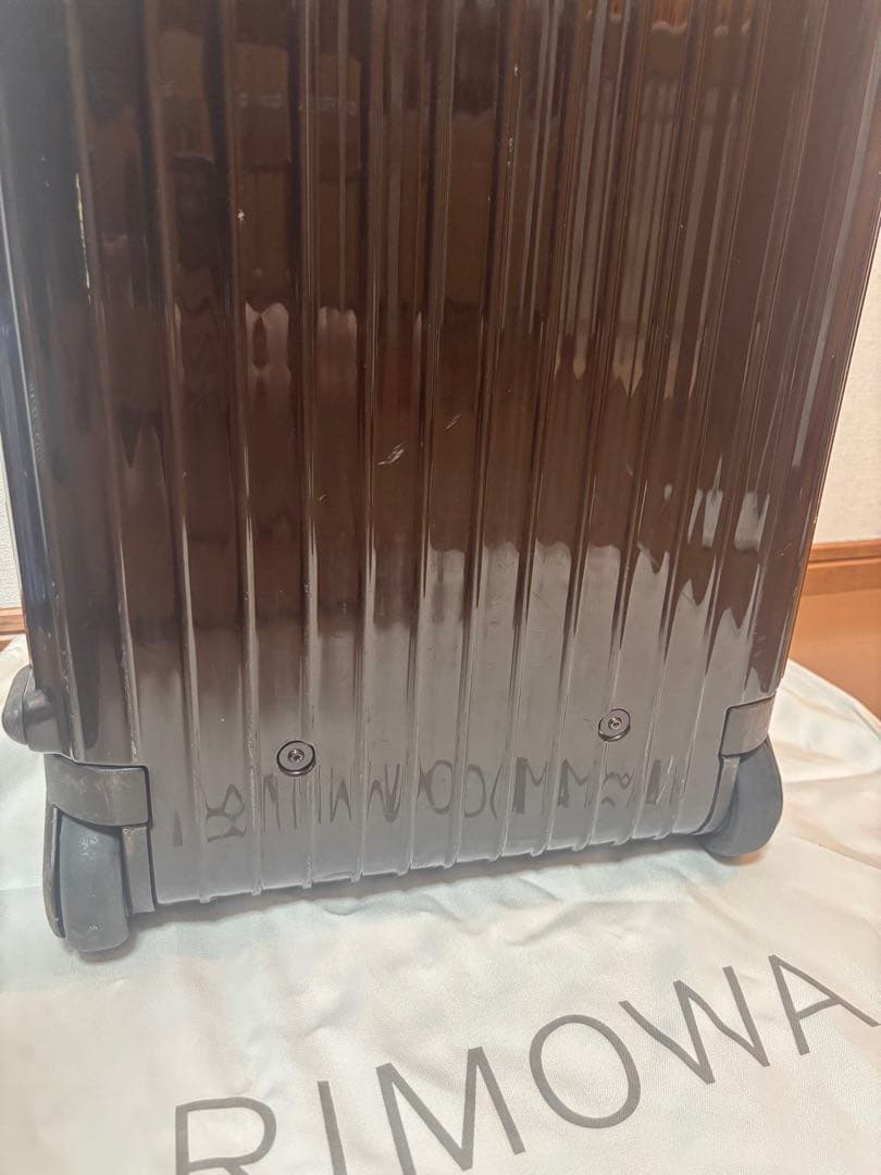 RIMOWA 機内持ち込み　サルサデラックス　2輪