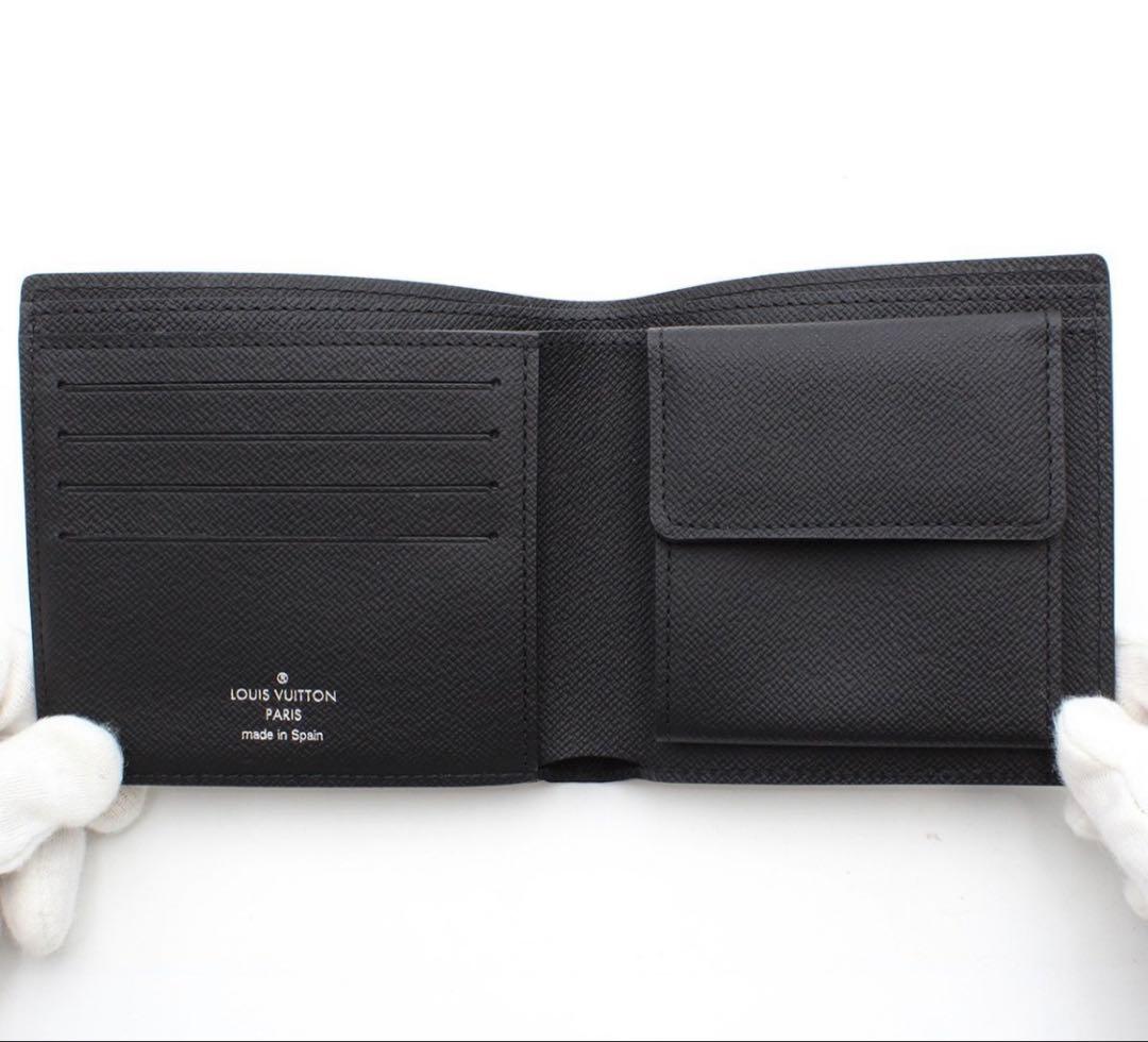E2418 未使用!! ルイヴィトン エピ ポルトフォイユ・マルコ 二つ折財布