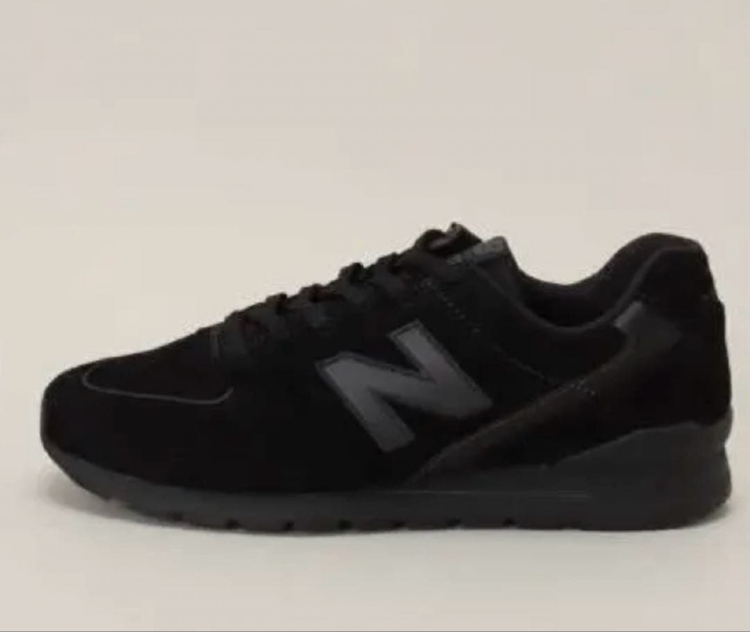 人気♦︎新品未使用♦︎ニューバランス24.5cm♦︎CM996♦︎オールブラック♦︎黒