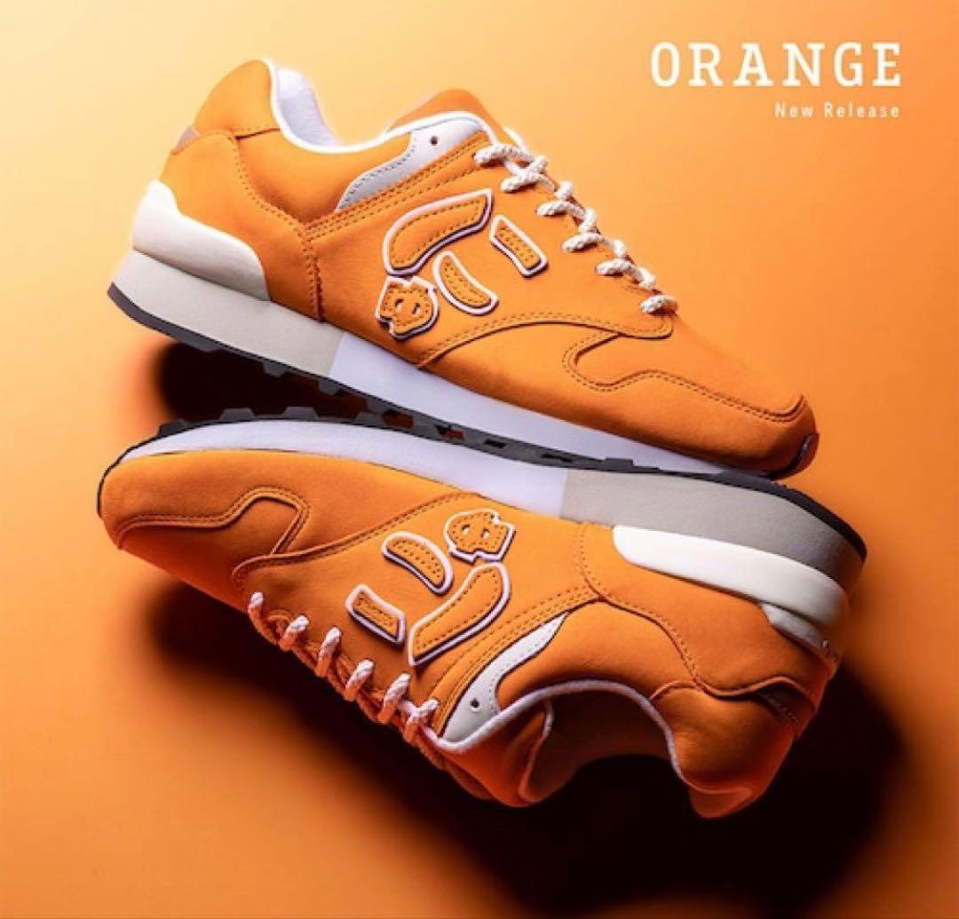 新品未使用　箱付　SANGACIO　にゅ　限定10周年記念モデル　スニーカー