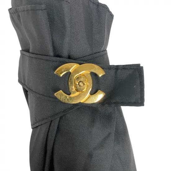 Chanel 折りたたみ傘 黒 晴雨兼用