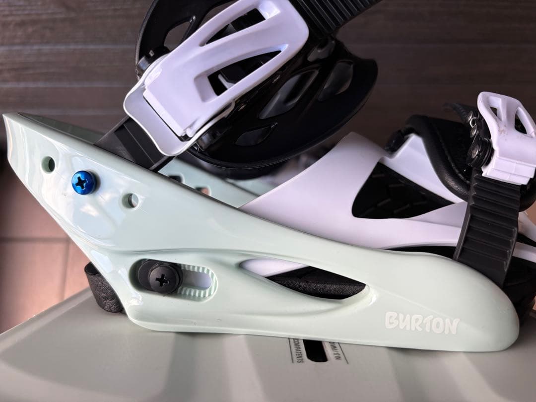 バートン BURTON 2点 セット スノーボード 板 ビンディング 美品
