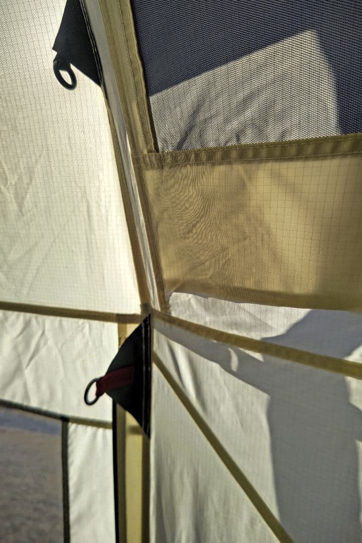 雪峰祭限定　ランドロックアイボリーブラックフレーム