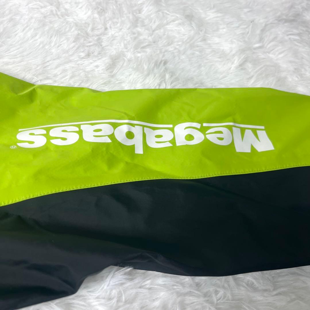 【極美品】 未使用級 メガバス 335068 アクション レインウェア Sサイズ