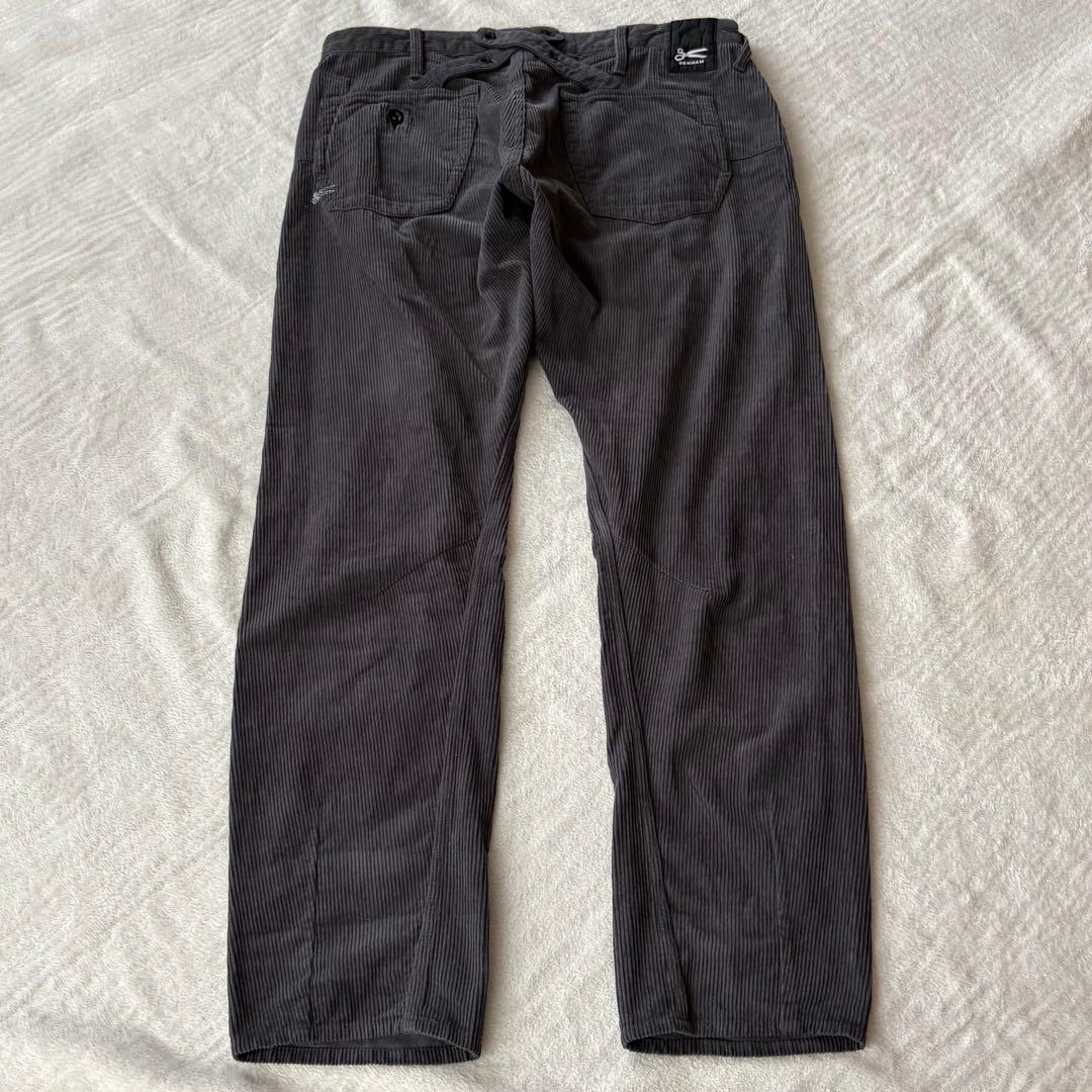 ケン！！DENHAM CROSSBACK WIDE CDコーデュロイパンツ