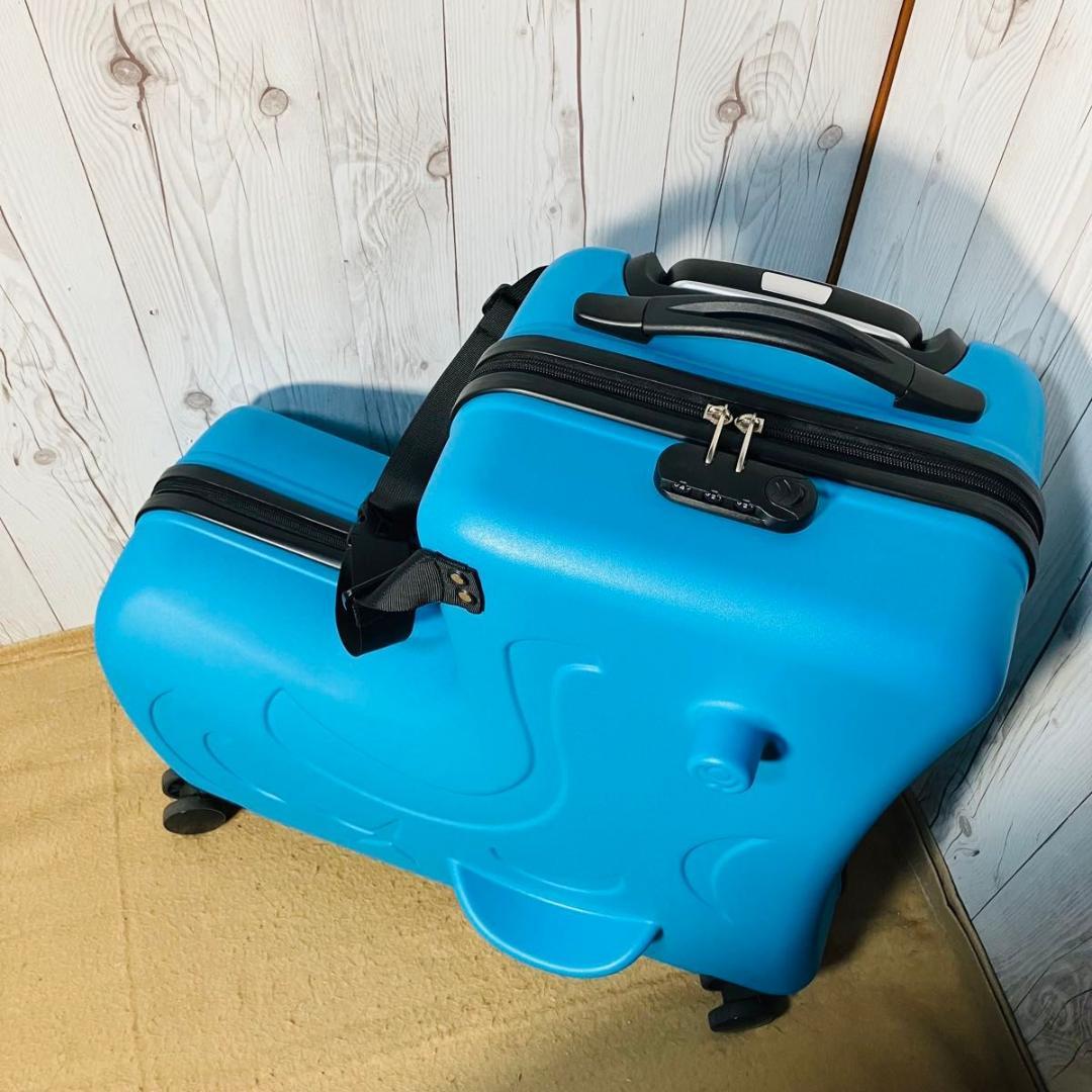 美品 noricco こどもが乗れるキャリーケース マットブルー スーツケース