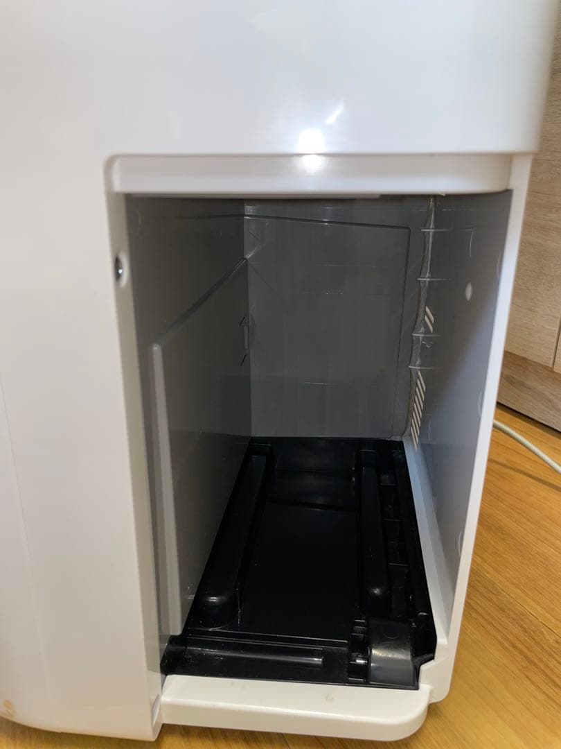 三菱　 衣類乾燥　除湿機(訳あり)