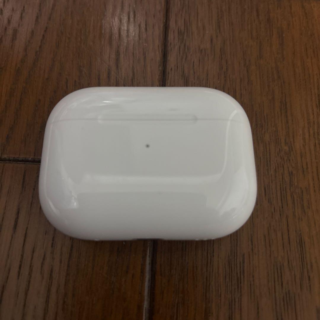 【美品】AirPodsPro（第2世代）Lightning端子　正規品