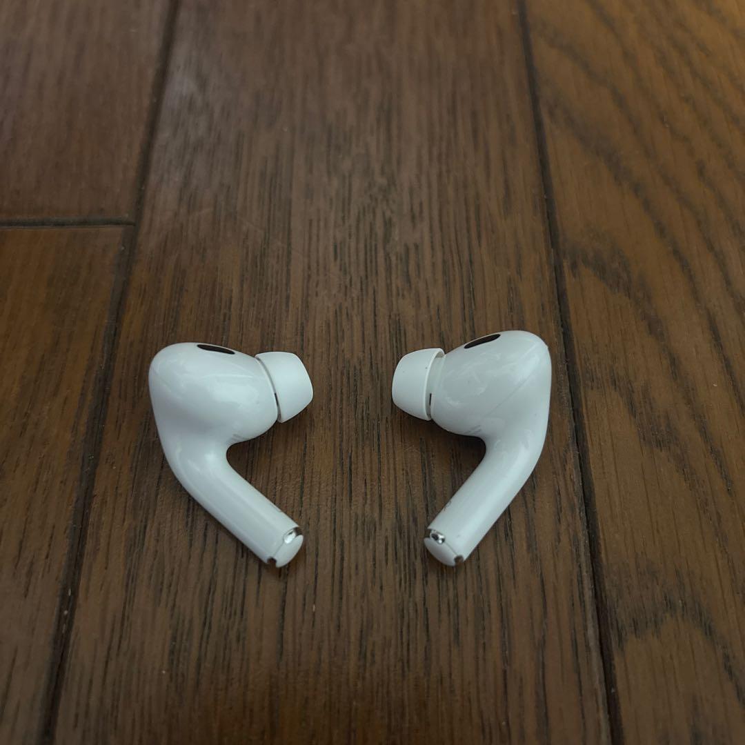 【美品】AirPodsPro（第2世代）Lightning端子　正規品