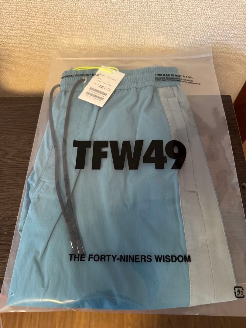 TFW49 メンズショートパンツ サイズS 新品未使用