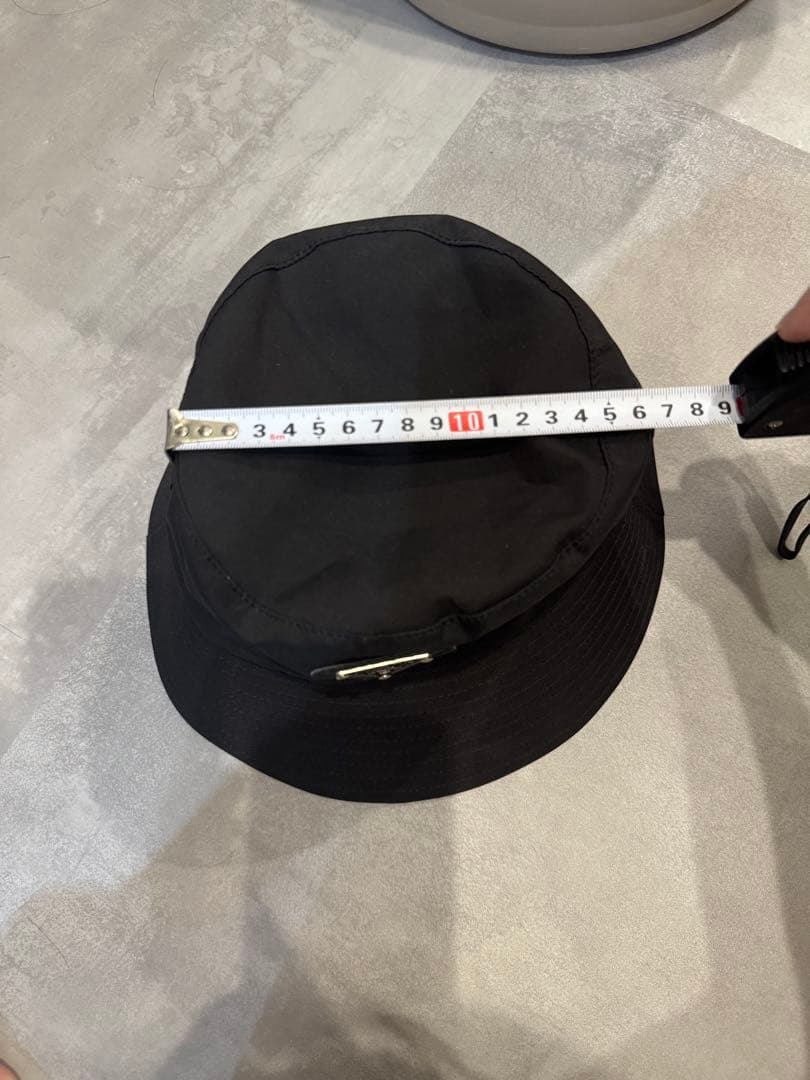 PRADA ノベルティバケットハット