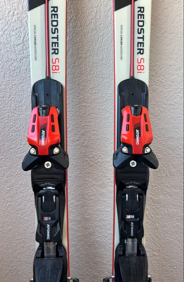 アトミック　ATOMIC REDSTER S8i