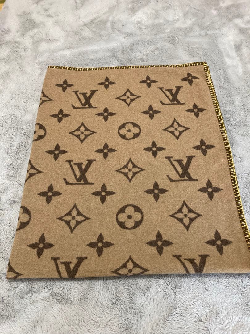 ☆ルイヴィトン☆ モノグラム　リバーシブルブランケット