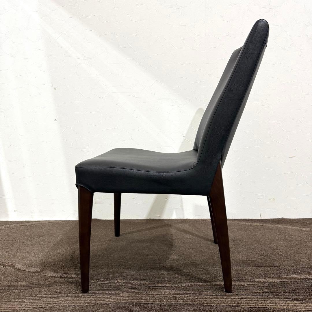 カリモク　Karimoku 牛革　ダイニングチェア　ブラック