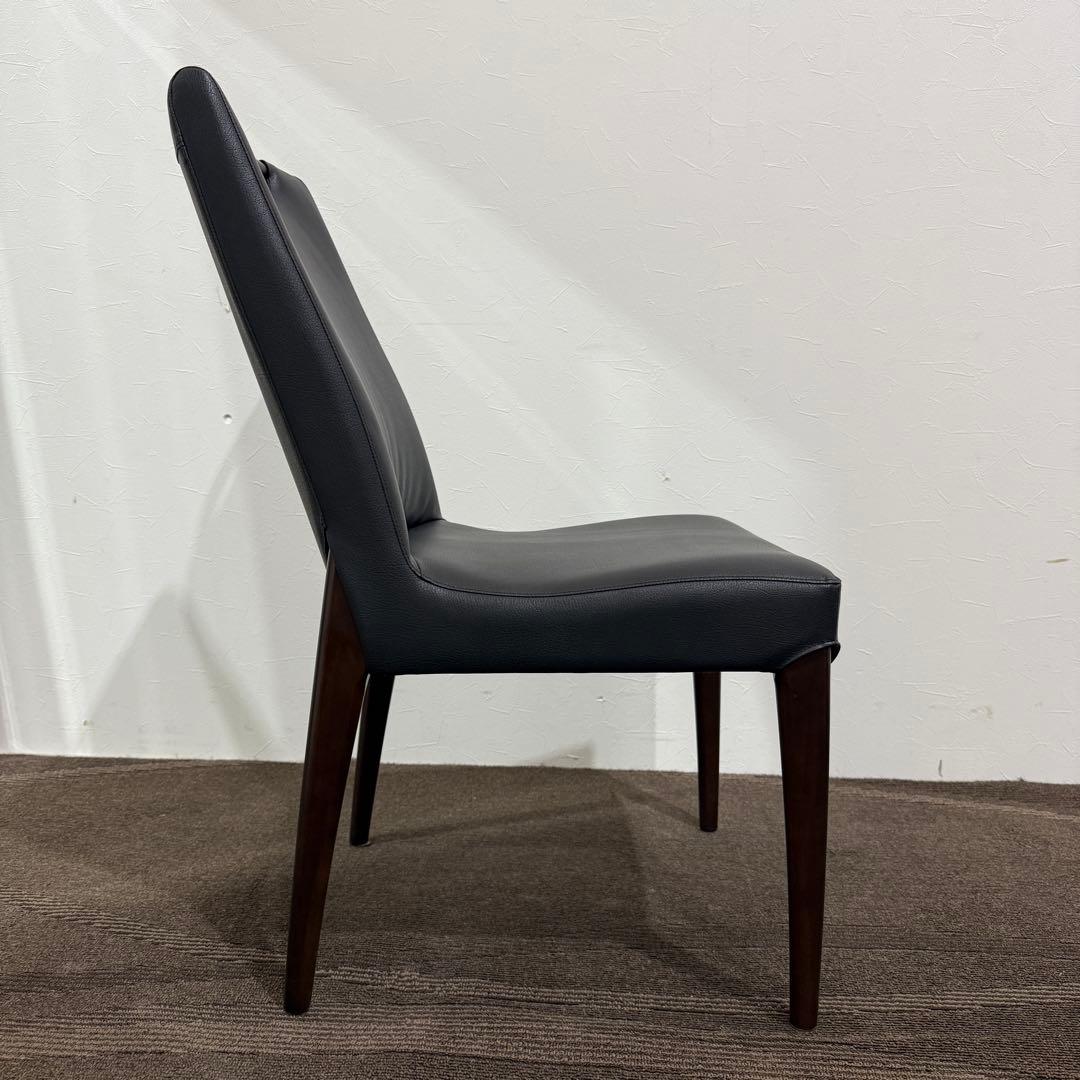 カリモク　Karimoku 牛革　ダイニングチェア　ブラック