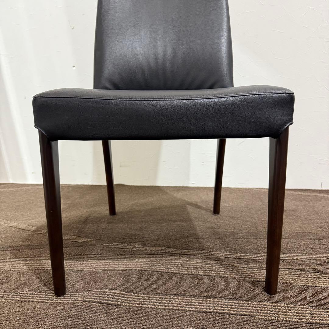 カリモク　Karimoku 牛革　ダイニングチェア　ブラック