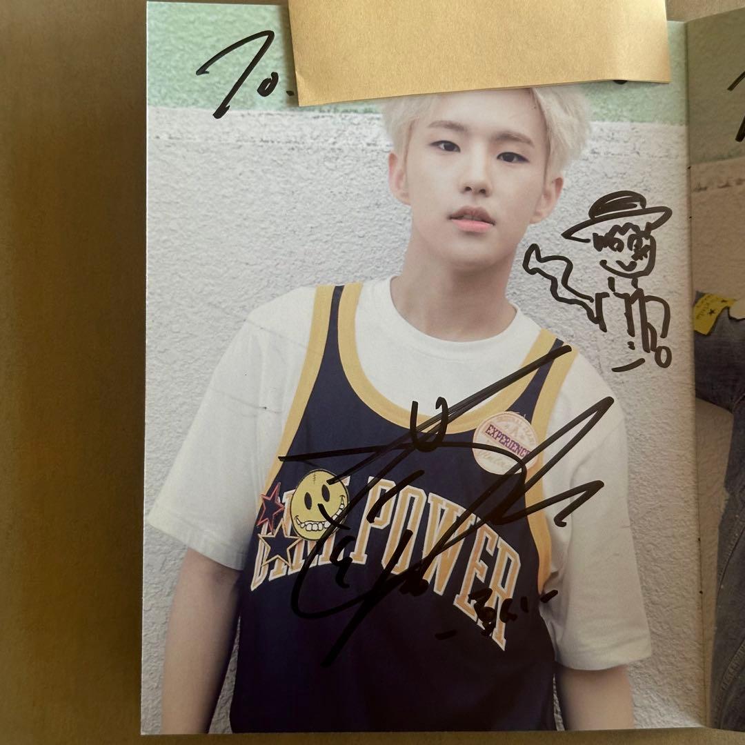 SEVENTEEN セブチ　サイン