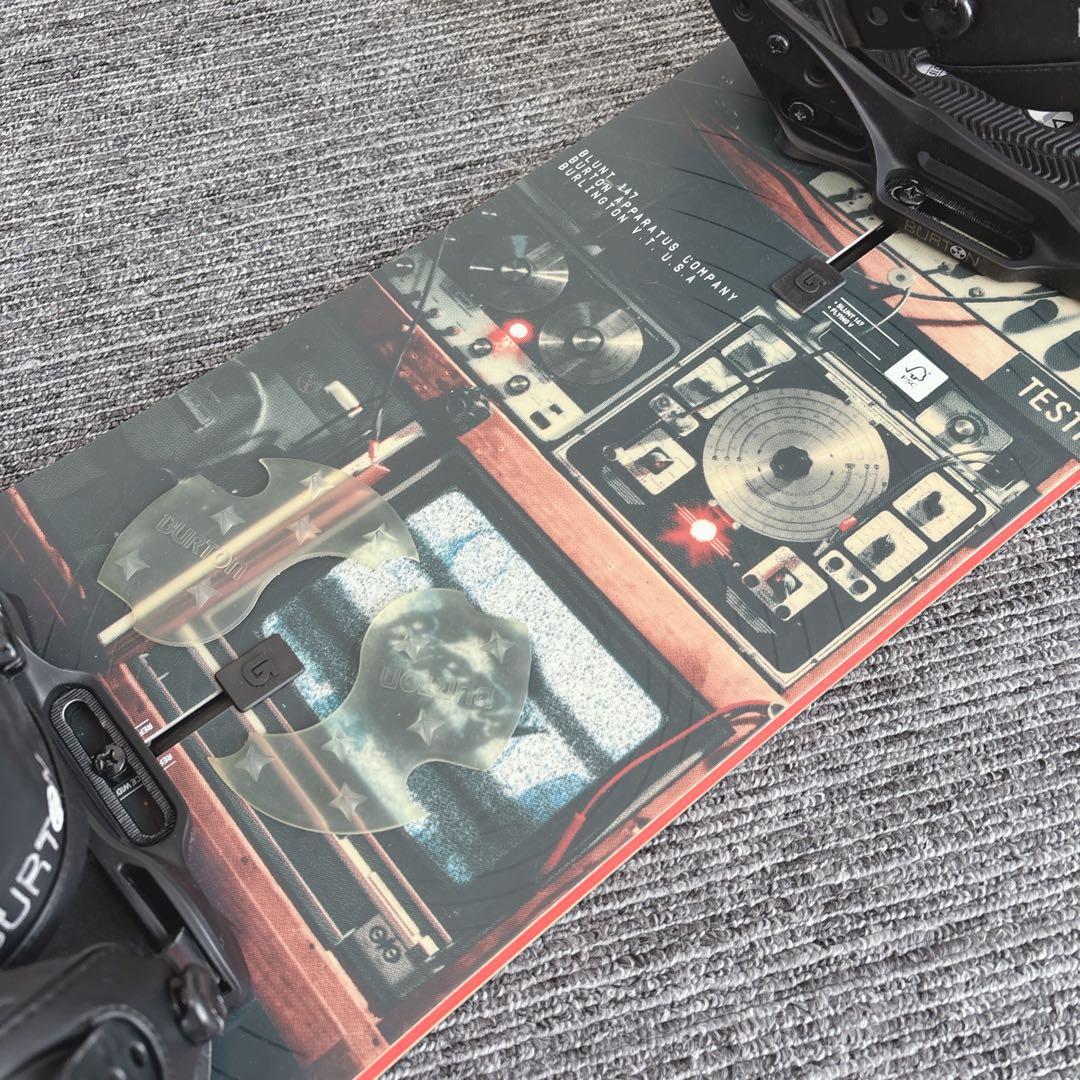 38美品❗️超豪華❗️バートン/BLUNT スノーボードセット★147cm+ビン付