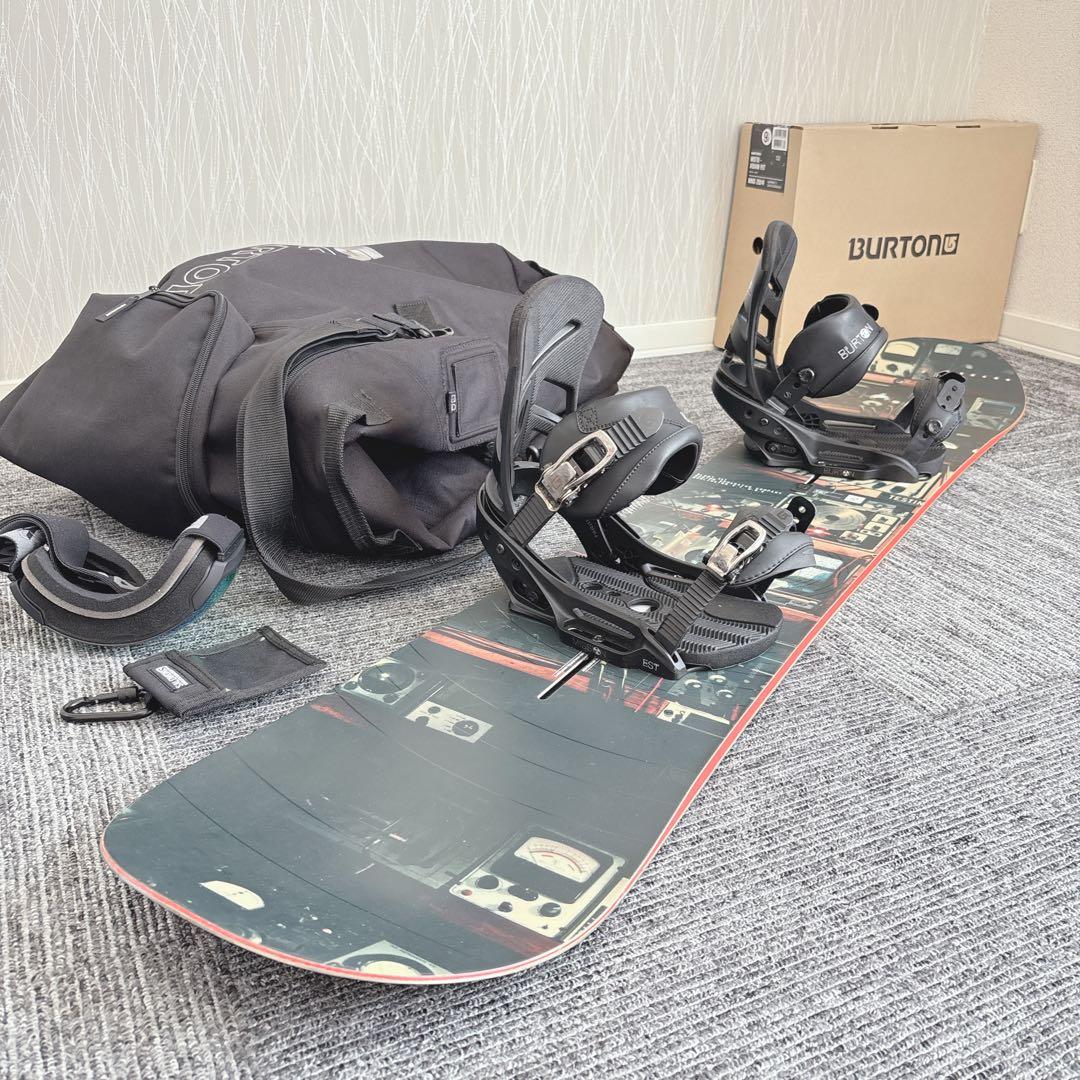 38美品❗️超豪華❗️バートン/BLUNT スノーボードセット★147cm+ビン付