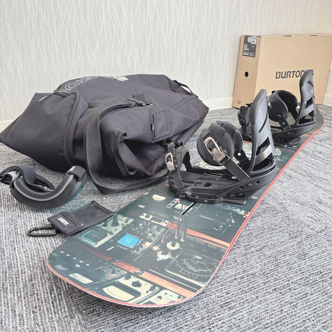 38美品❗️超豪華❗️バートン/BLUNT スノーボードセット★147cm+ビン付