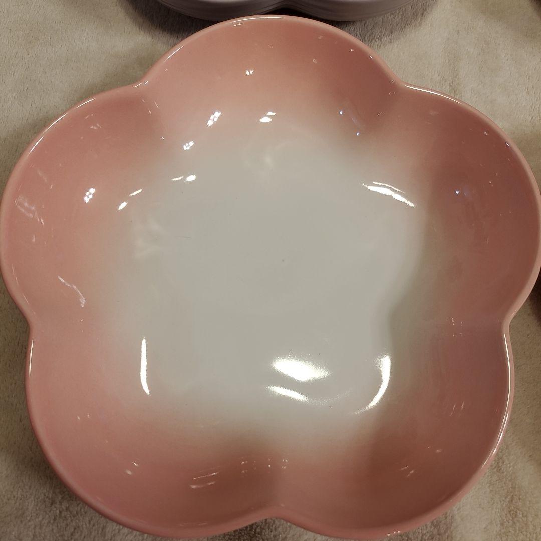 ル・クルーゼ フラワーディッシュ 4枚セット パウダーピンク