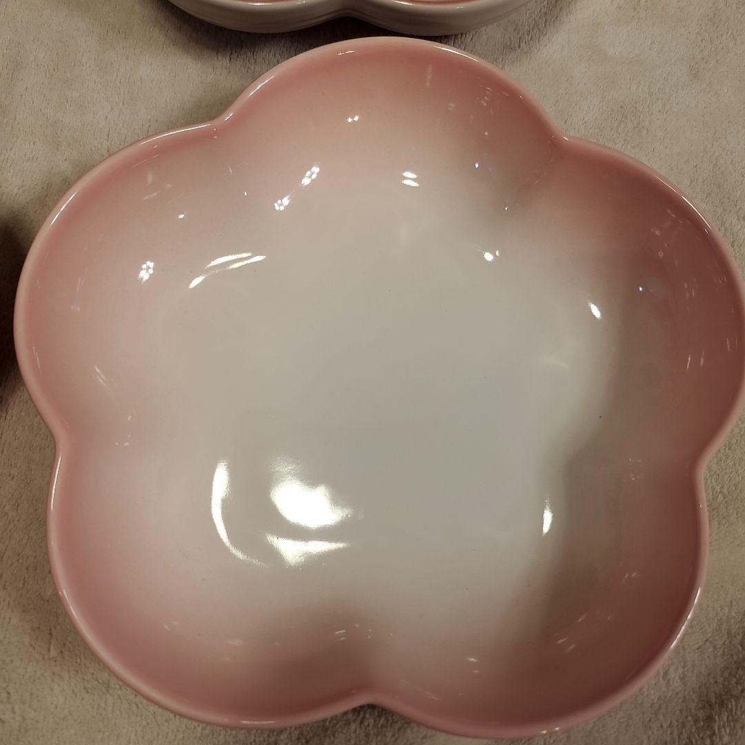 ル・クルーゼ フラワーディッシュ 4枚セット パウダーピンク