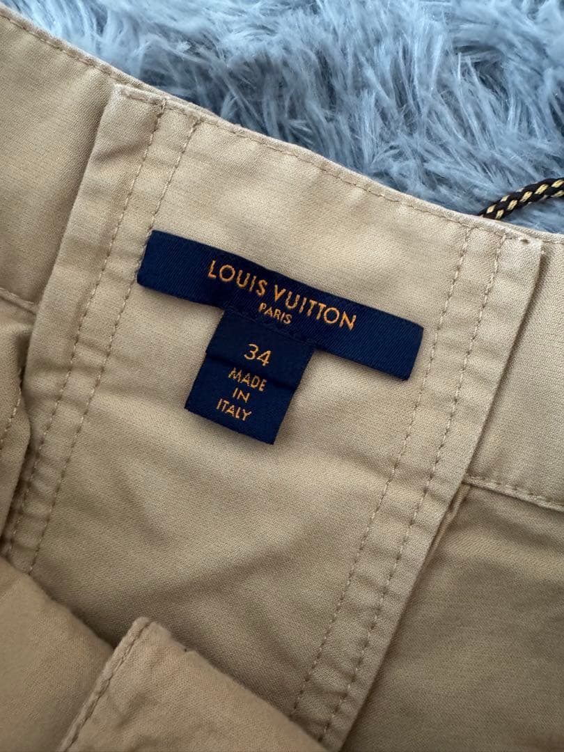 ■超美品 Louis Vuitton ショートパンツ 箱、予備ボタン付き