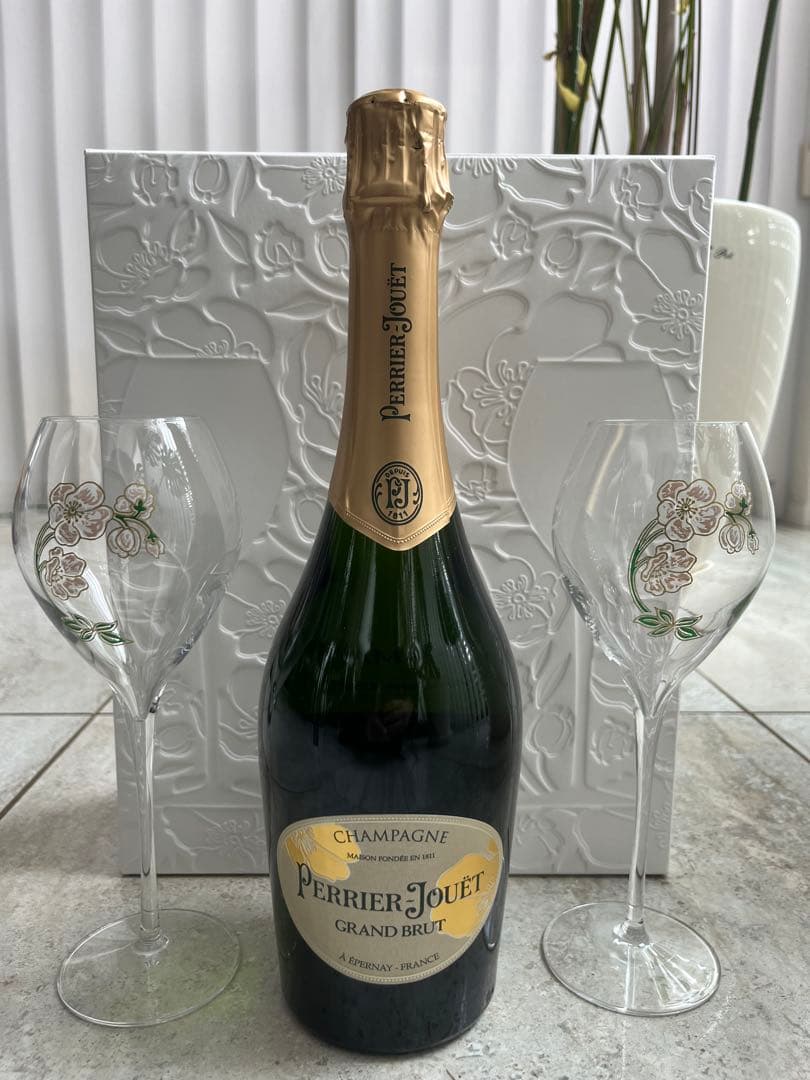 ペリエジュエ グラン ブリュット グラス2脚セット [箱付] 750ml