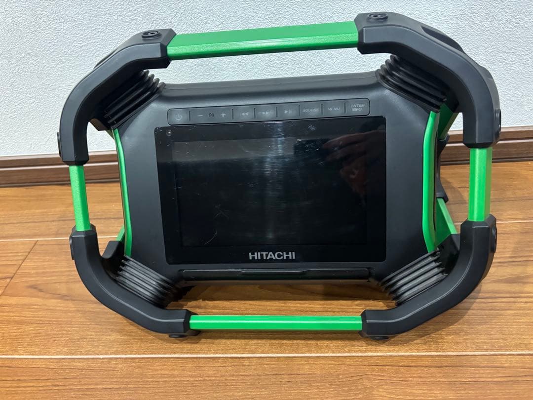 日立工機　コードレスラジオ付テレビ　UR18DSML