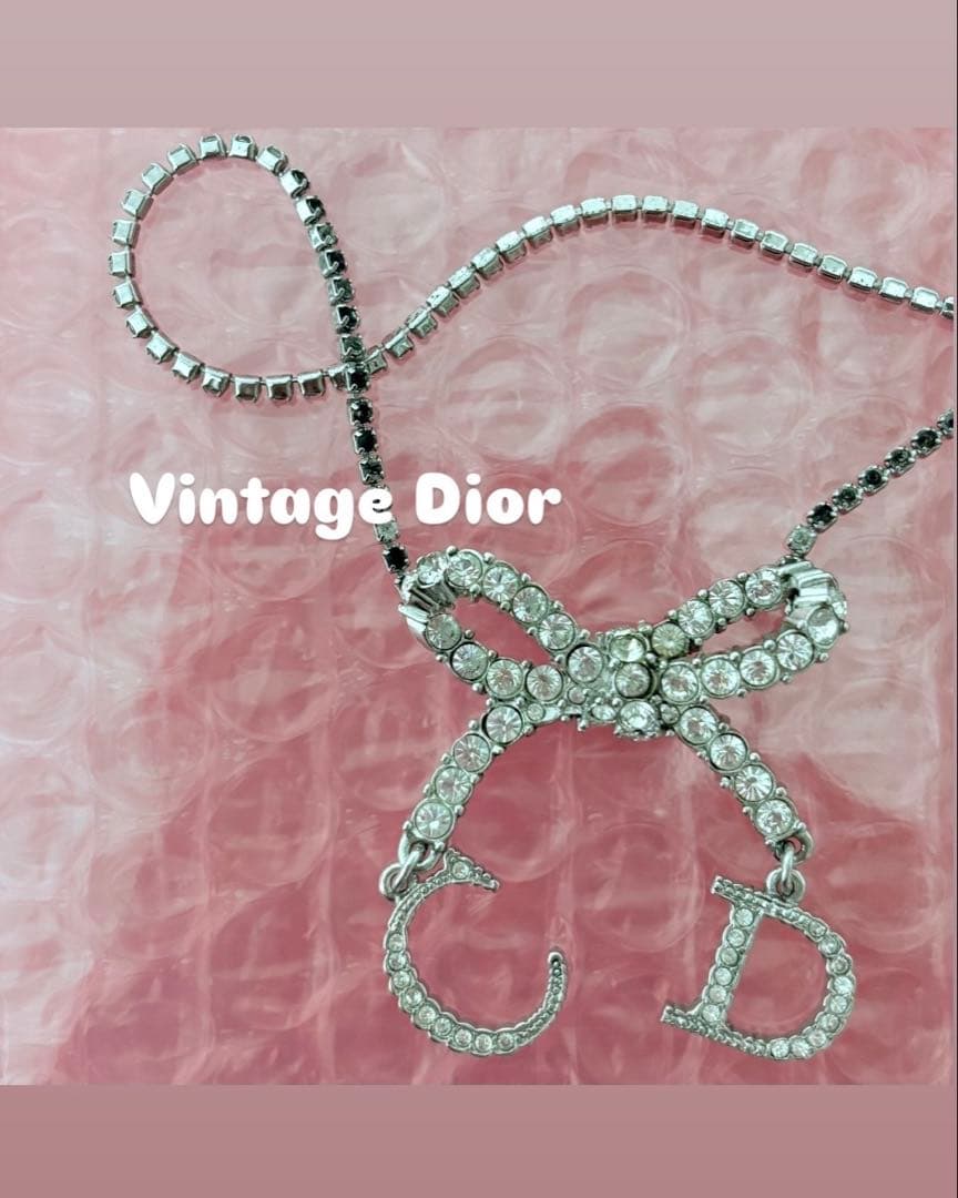 Christian Dior Vintage ♡ ribbon necklace