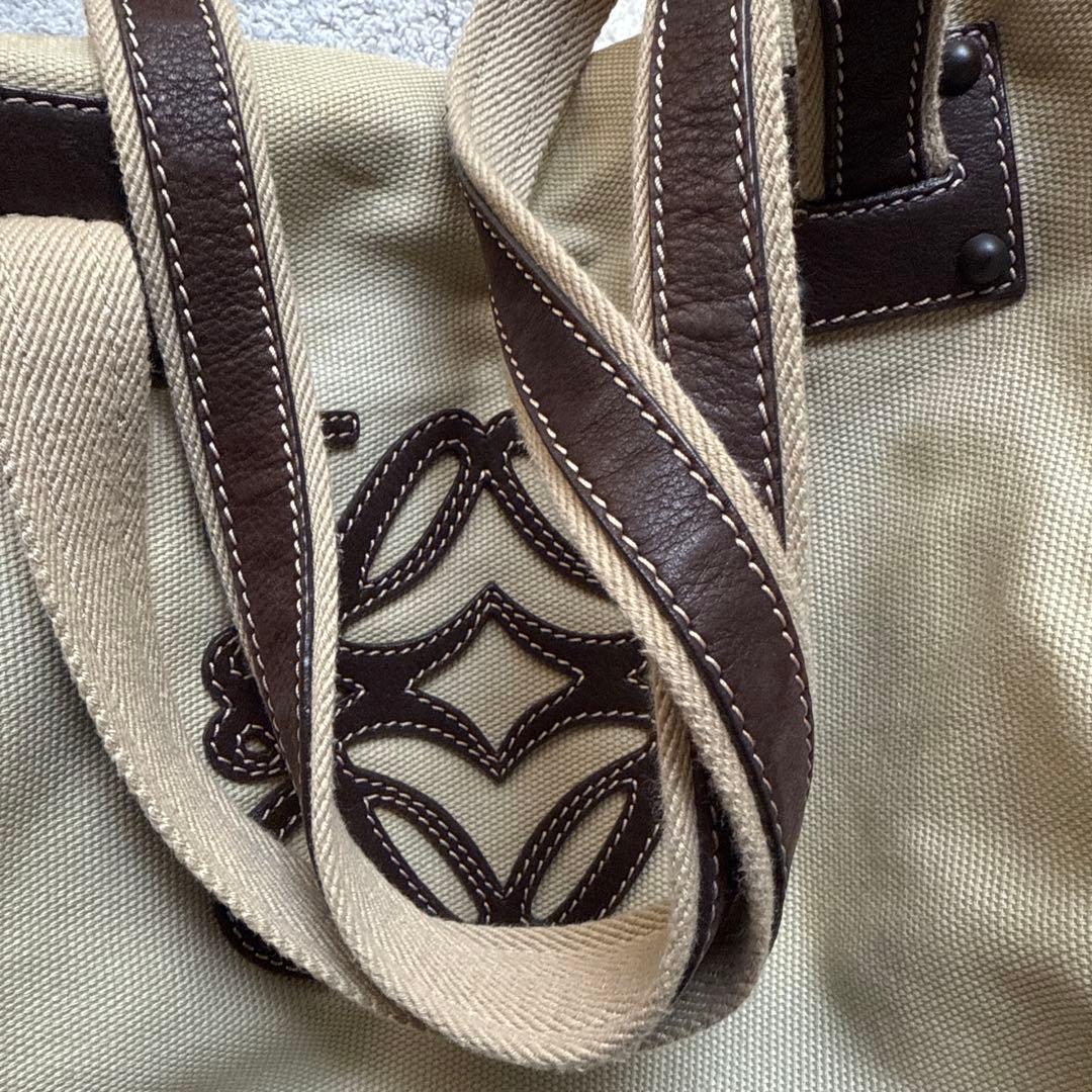 ロエベ キャンバス　バッグ