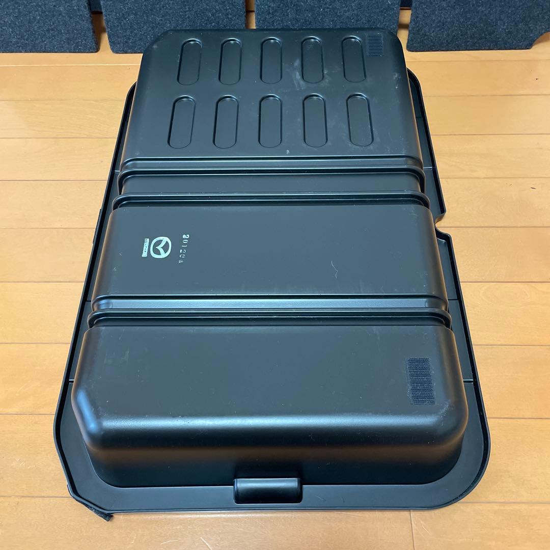 純正オプション　マツダ　NDロードスター　トランクルームトレイ