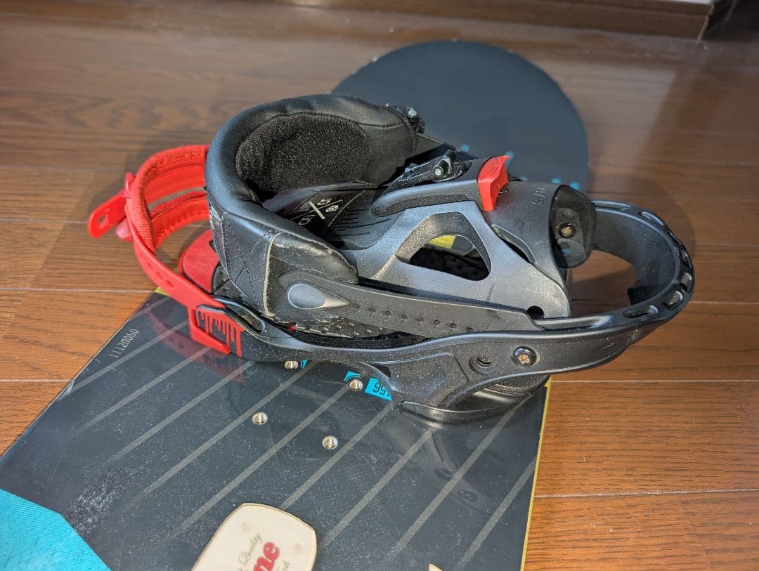 G*E様 SALOMON スノーボード板 ビンディングとカバー付き