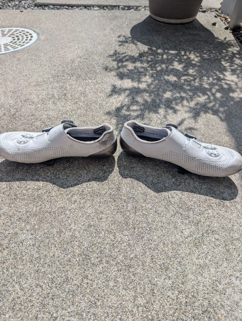 S-PHYRE ホワイト ロードシューズ 902