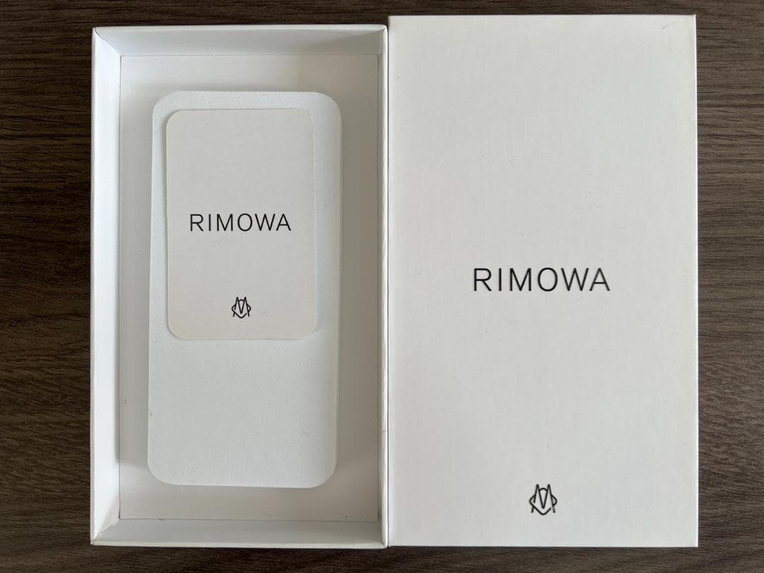 RIMOWA シルバー iPhoneケース 13pro 美品 希少