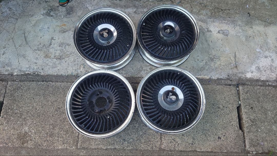 希少　PCD100 114.3 4穴マルチ　14インチ　旧車