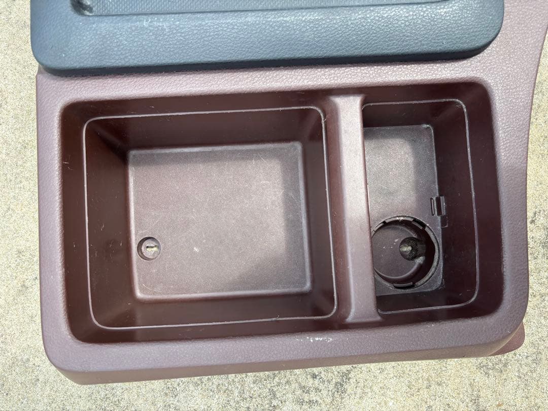 17プロフィア純正コンソール中古品