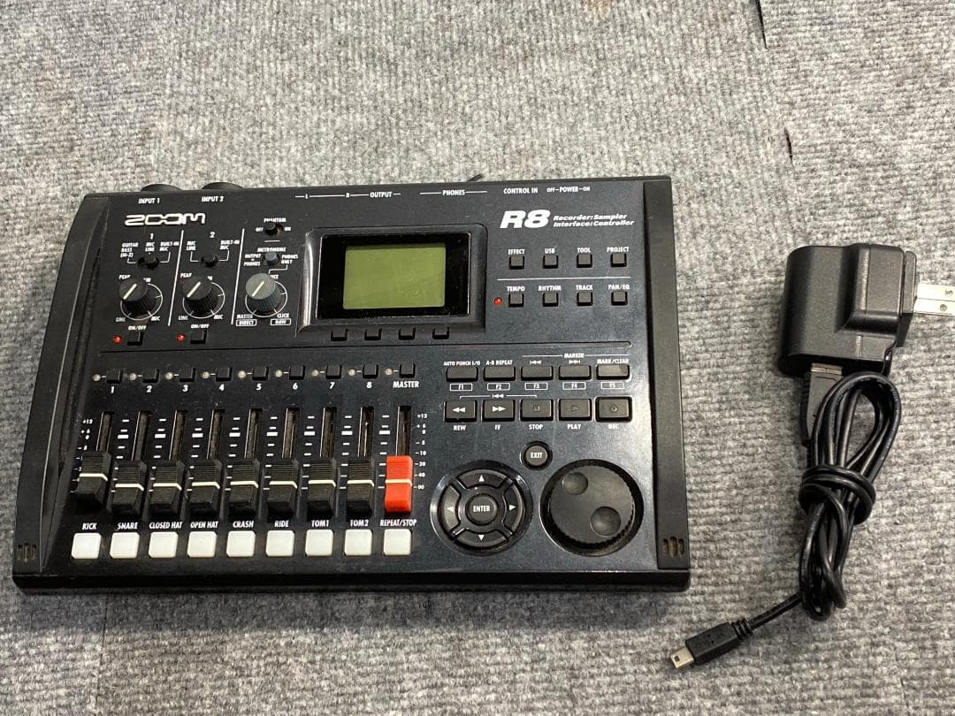 ZOOM R8 MTR マルチトラックレコーダー