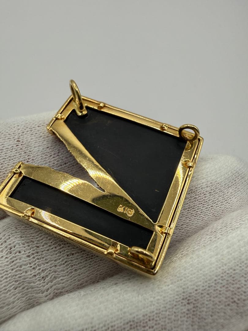 美品　18金 オニキス　ペンダントトップ