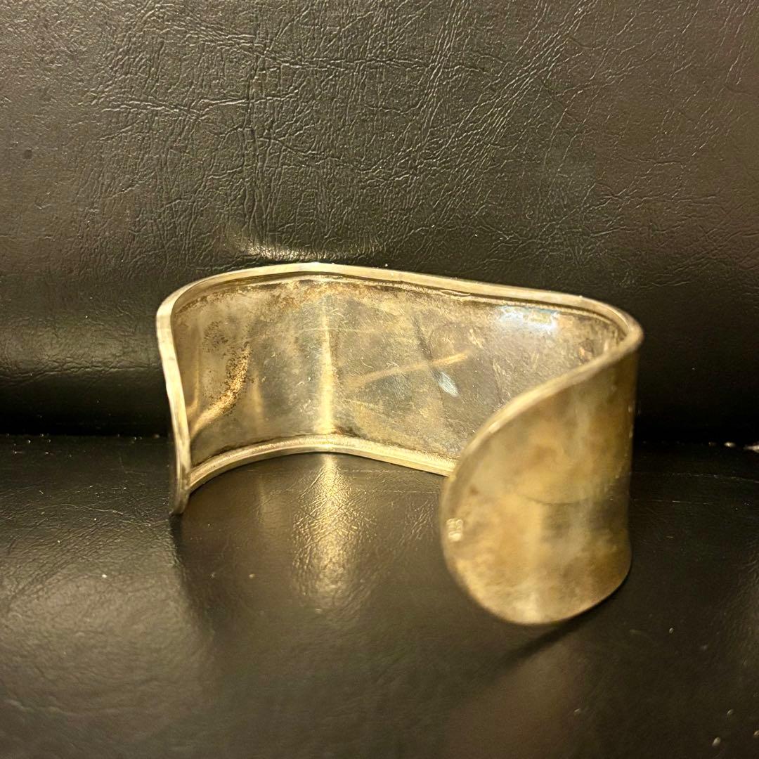 ポーランド産琥珀(ロイヤルアンバー)のシルバーバングル