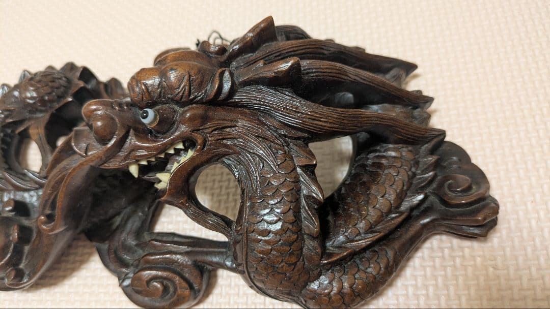木彫りドラゴン彫刻