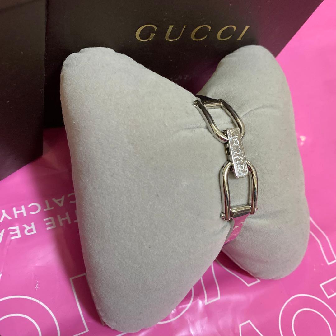 GUCCI 腕時計 1500L レディース シェル バングル シルバー 小傷あり