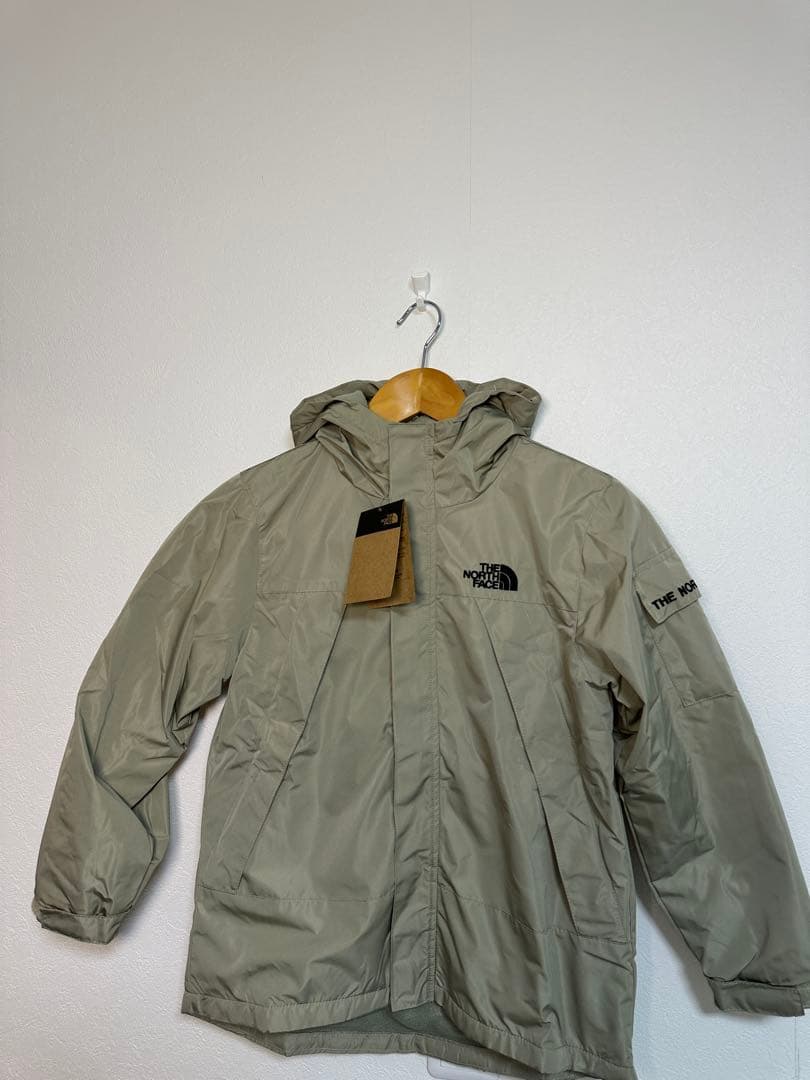 新品THE NORTH FACE ベージュジャケット 130
