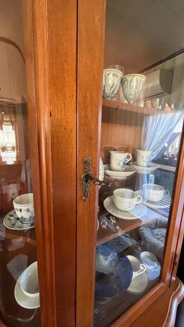 木製　ガラスキャビネット　ディスプレイケース　ショーケース　飾り棚　インテリア