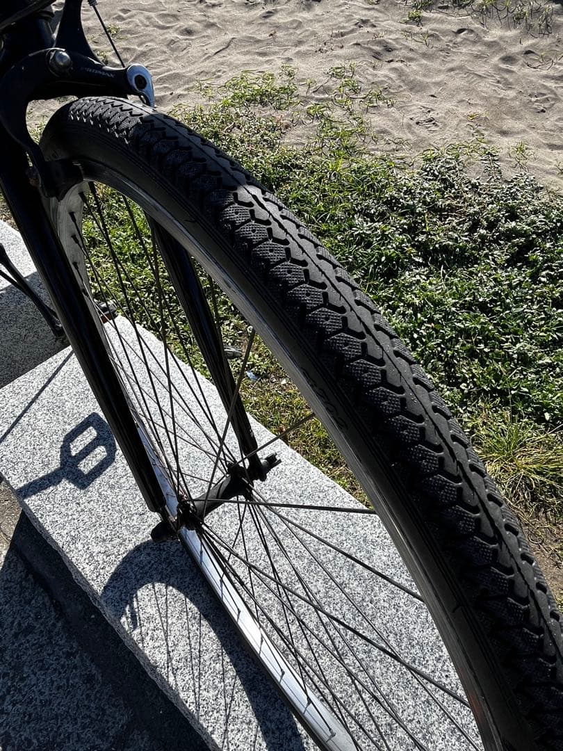 RIPSTOPクロスバイク新品タイヤ新品チューブ新品リムバンド不具合無し。