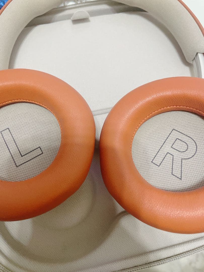 S*y様 Bang & Olufsen ワイヤレスヘッドホン 箱あり ワンオク