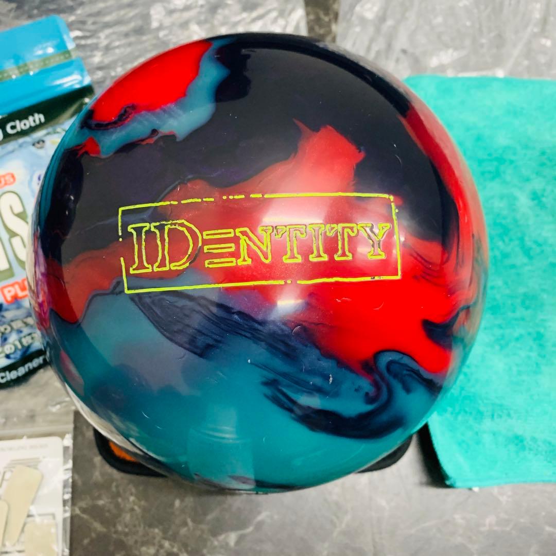 A*C様 ボウリング　ボール　ストーム　アイデンティティ　14P サービス有り