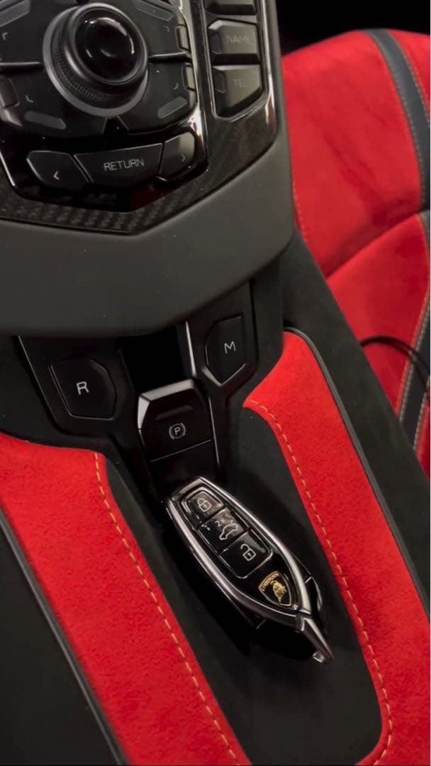 ランボルギーニ 次世代 最新型 純正 リモコンキー 新品未使用